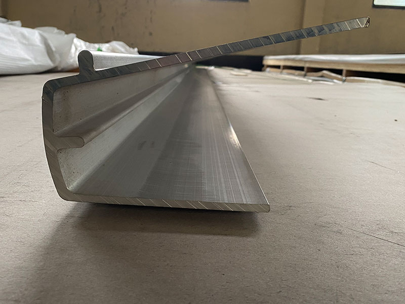 Marine Aluminum Heat Sink Profile for Lightweight Boat Engine Cooling Systems